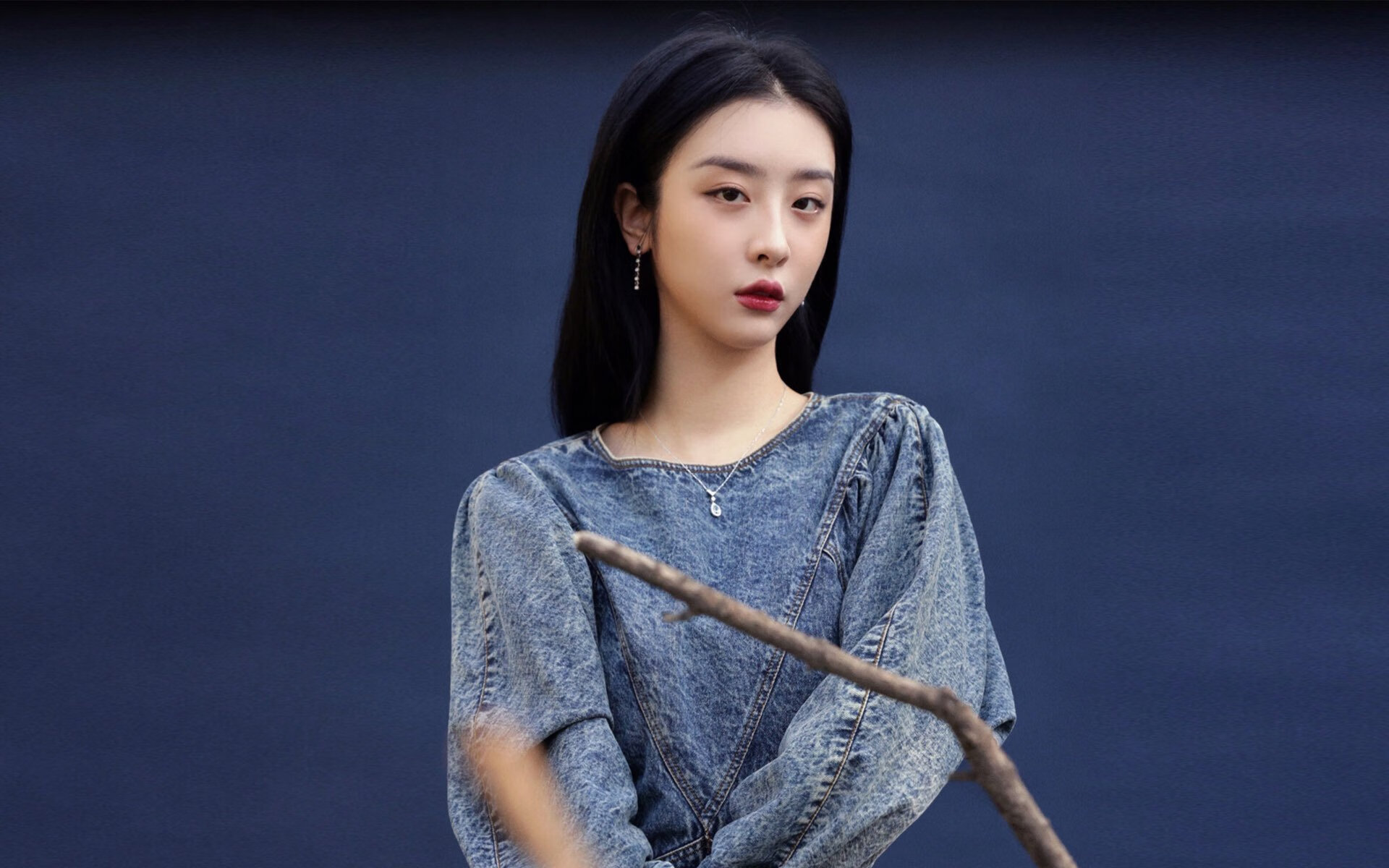 《青年电竞文化：从游戏到生活的多层面影响》，电竞 年轻人