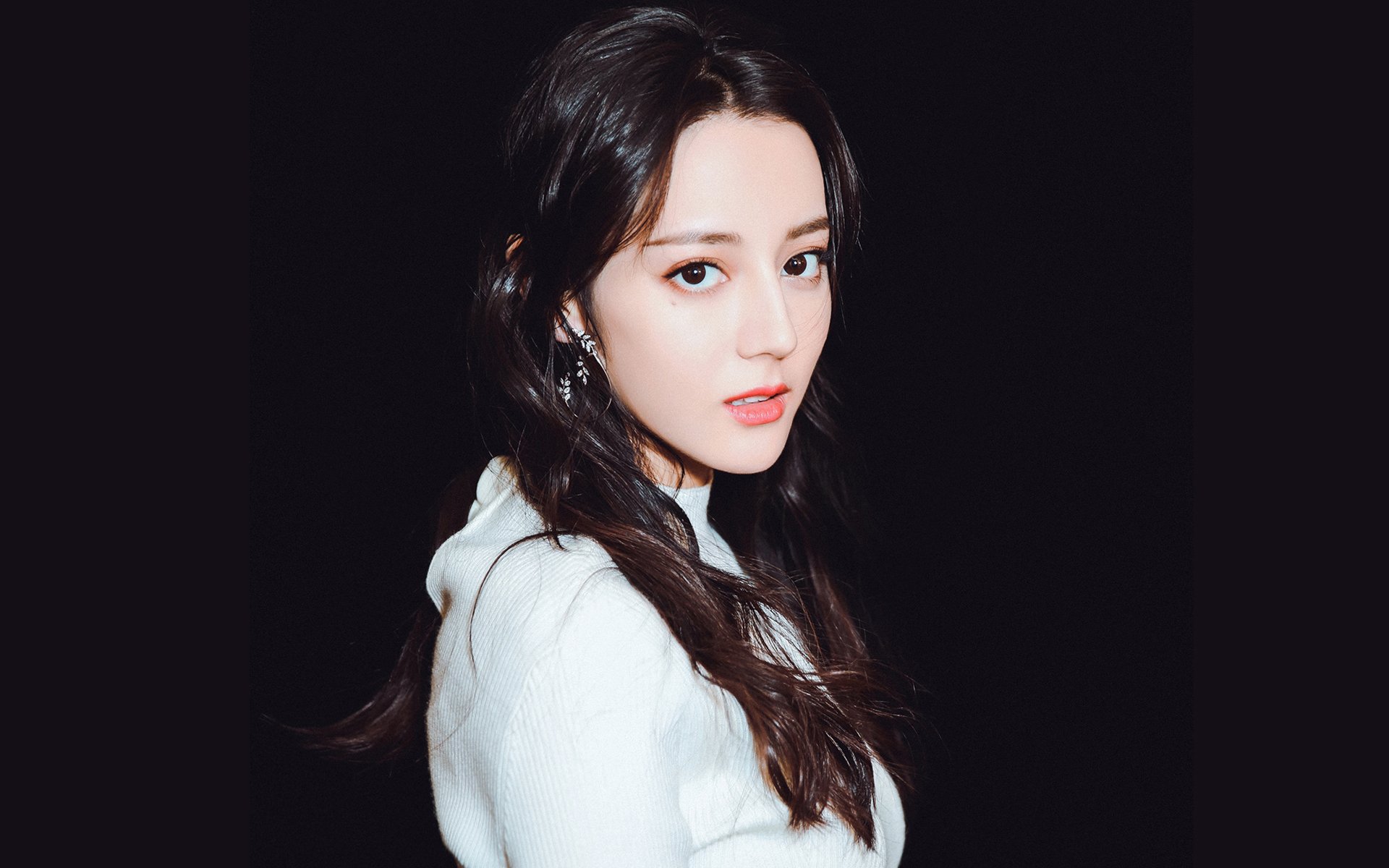 巅峰对决：历史上的经典年度总决赛集锦，巅峰对决总冠军是谁